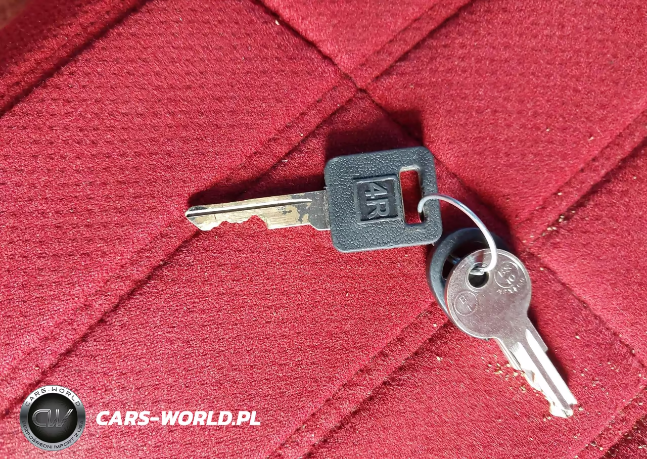 1986 Chevrolet Camaro VIN:1G1FP87S8GL113529 - 11