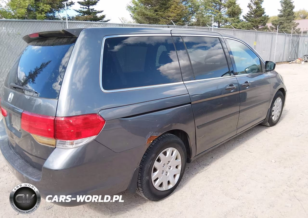 2010 Honda Odyssey Lx VIN:5FNRL3H20AB026722 - 4