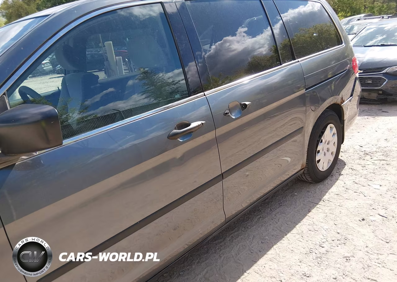 2010 Honda Odyssey Lx VIN:5FNRL3H20AB026722 - 6