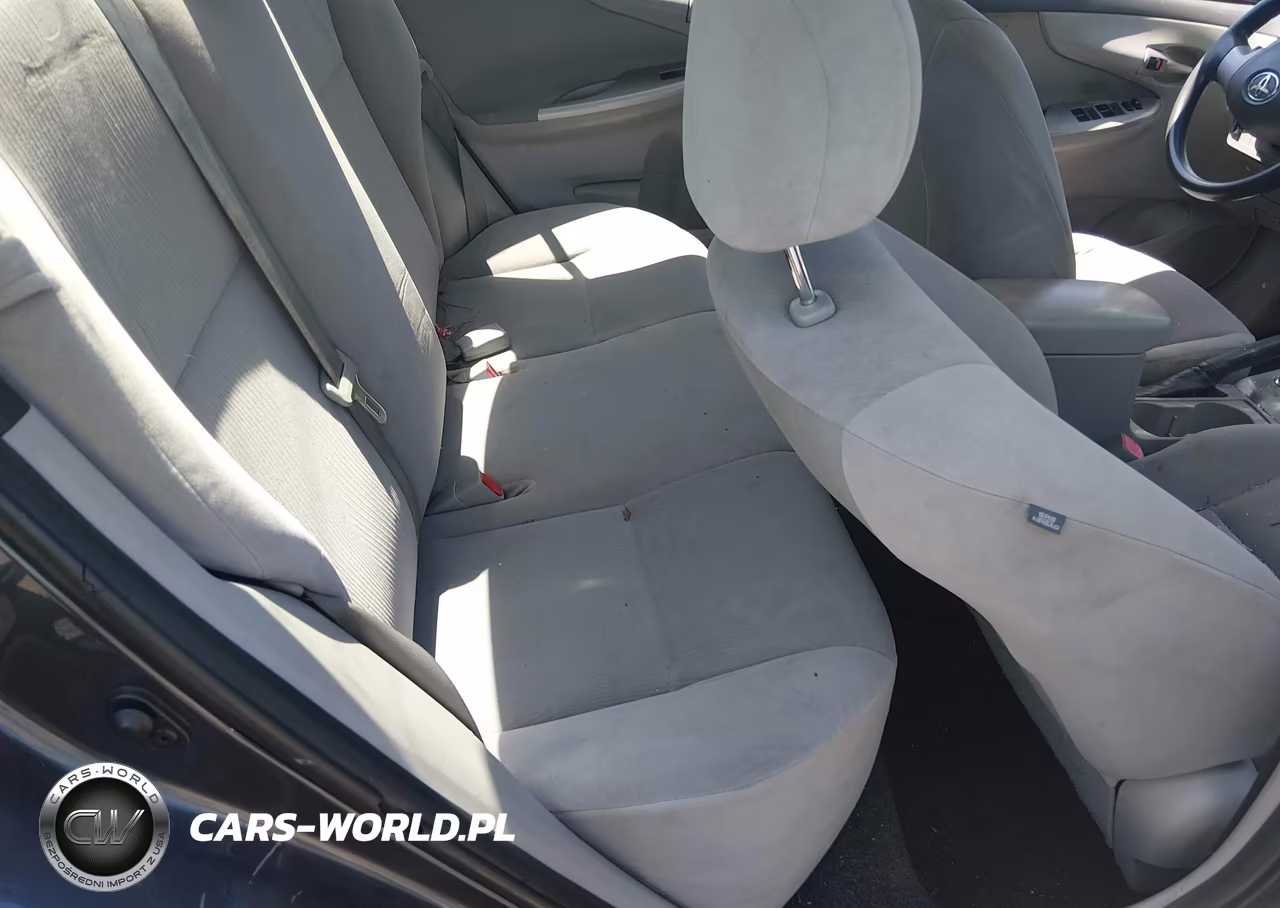 2013 Toyota Corolla Le VIN:JTDBU4EE6DJ115484 - 8