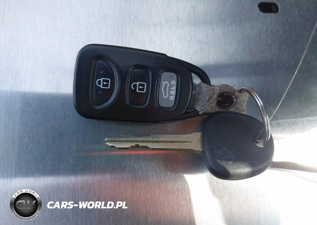 2013 Hyundai Elantra Gls VIN:KMHDH4AE1DU778832 - 11