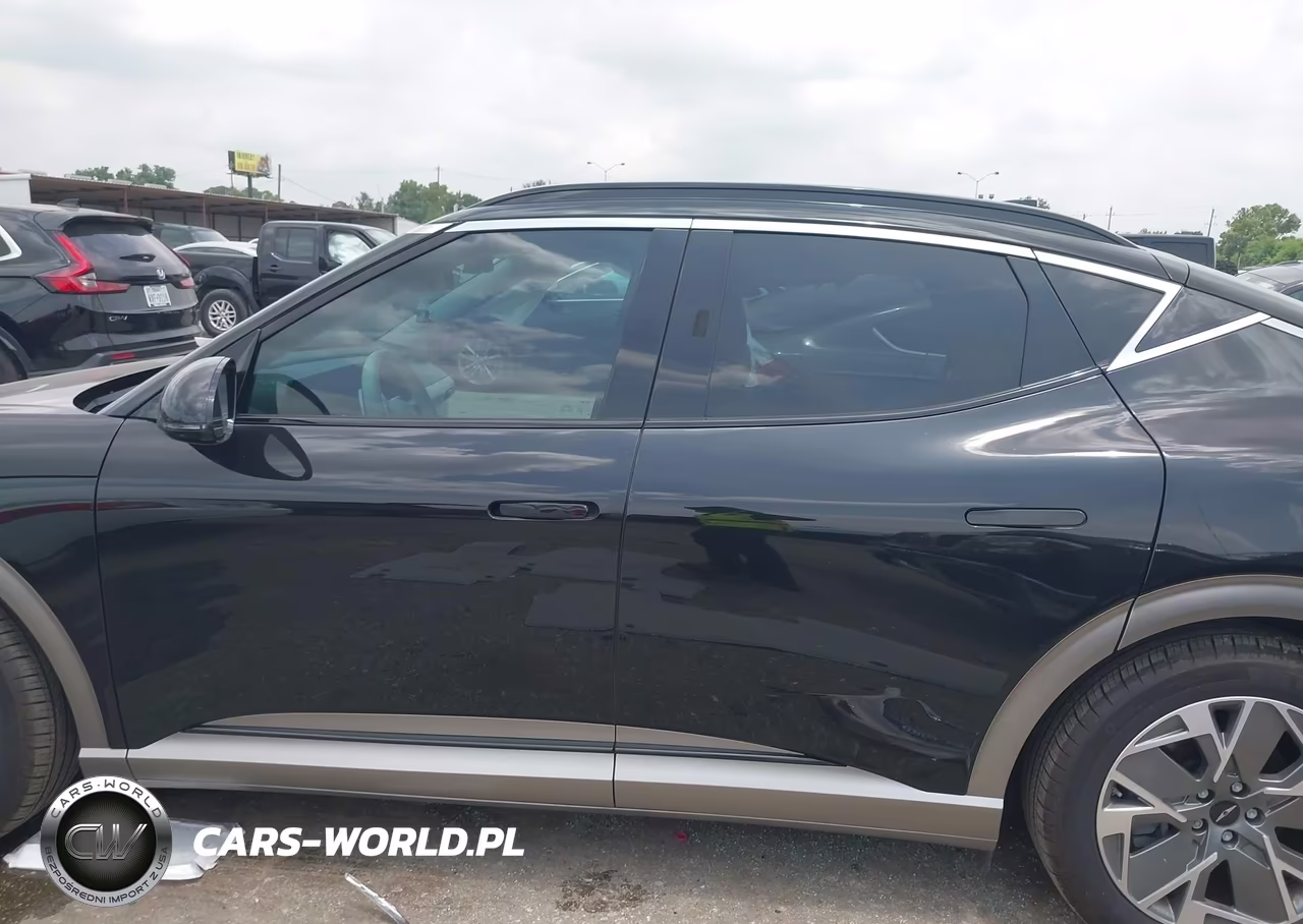 2025 Genesis Gv60 Standard Awd VIN:KMUKCDSC8SU026563 - 14
