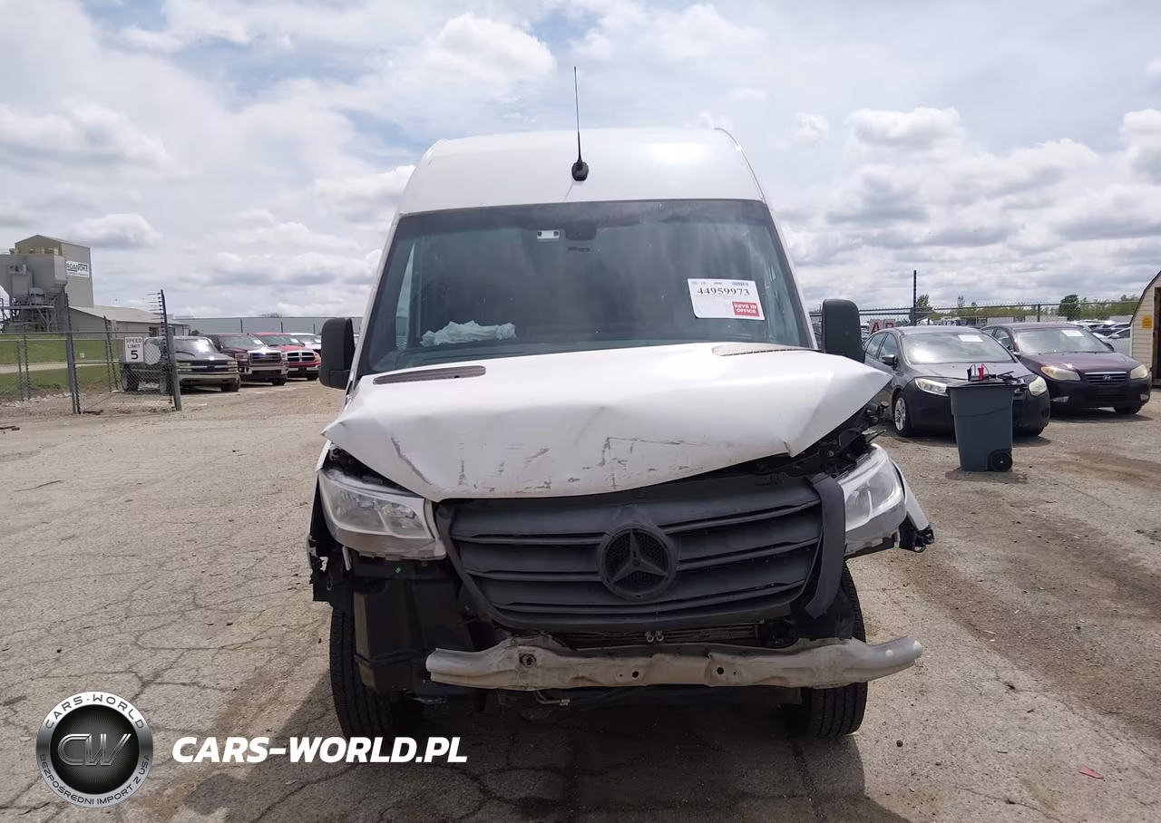 2020 Mercedes-Benz Sprinter 2500 Standard Roof V6 VIN:W1W4EBHY6LT021578 - 12
