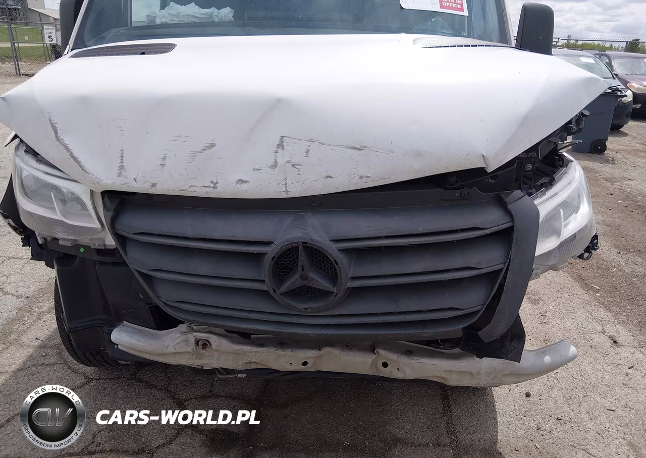 2020 Mercedes-Benz Sprinter 2500 Standard Roof V6 VIN:W1W4EBHY6LT021578 - 6