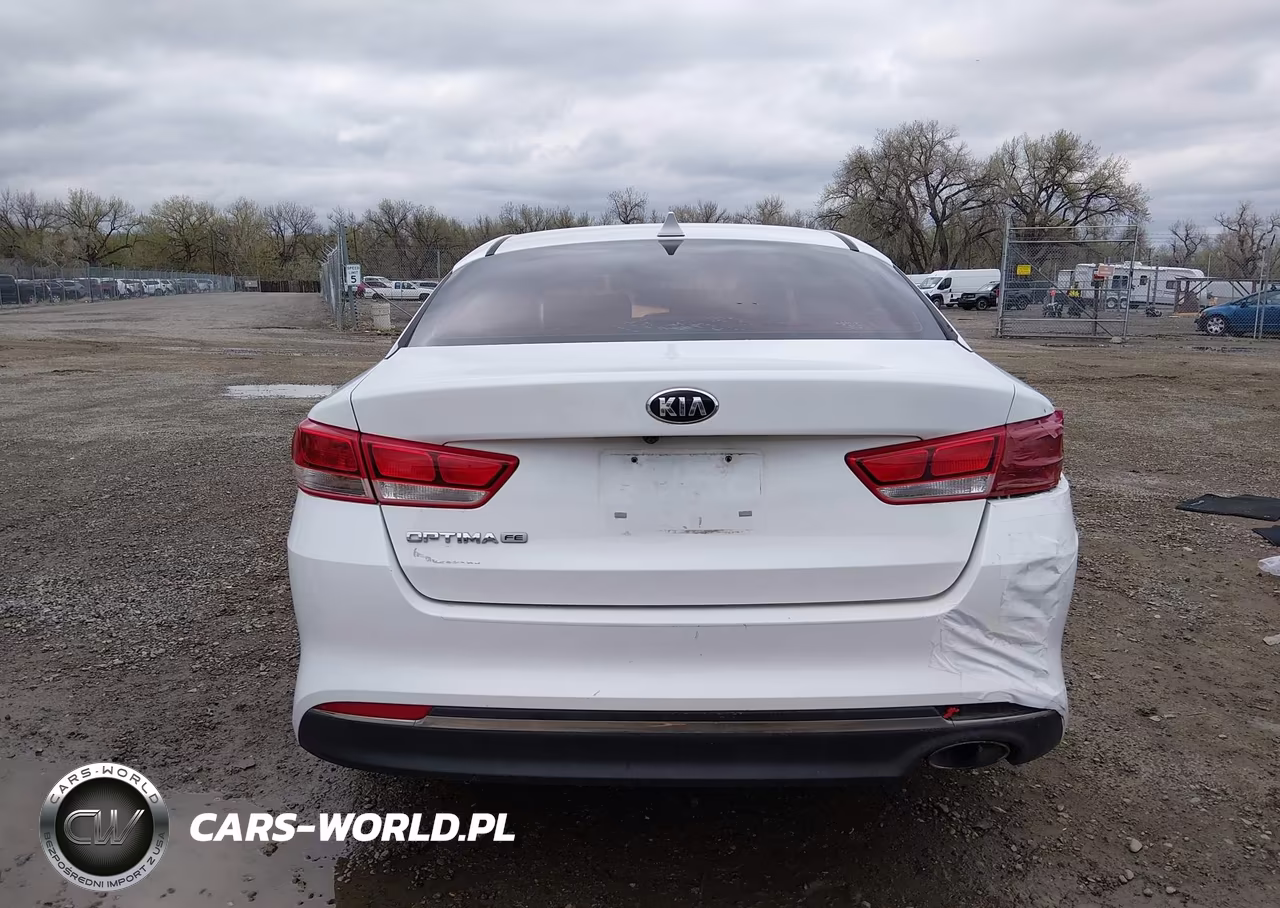 2017 Kia Optima Lx VIN:5XXGT4L35HG152952 - 16