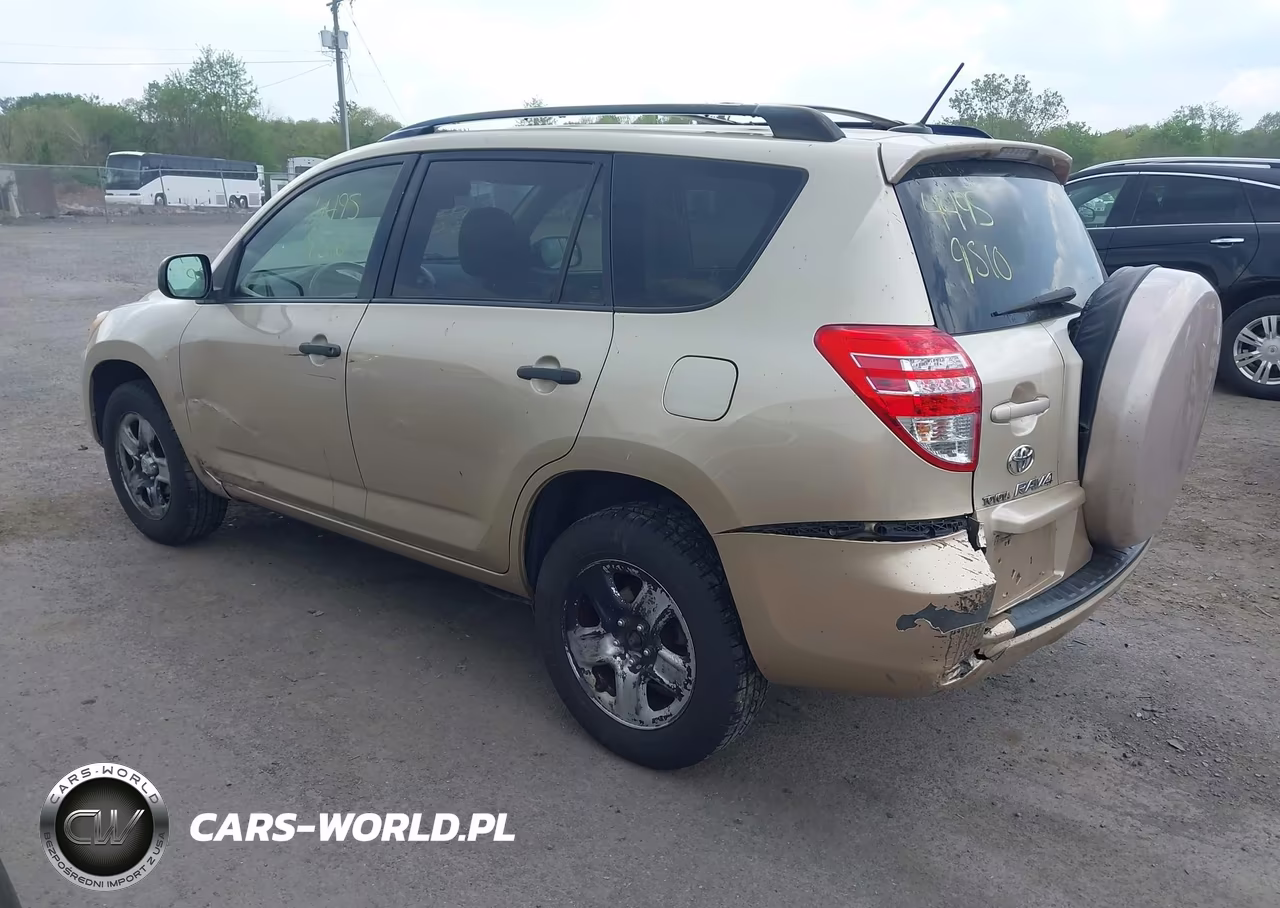 2017 Toyota Rav4 Xle VIN:2T3RFREV8HW613196 - 3