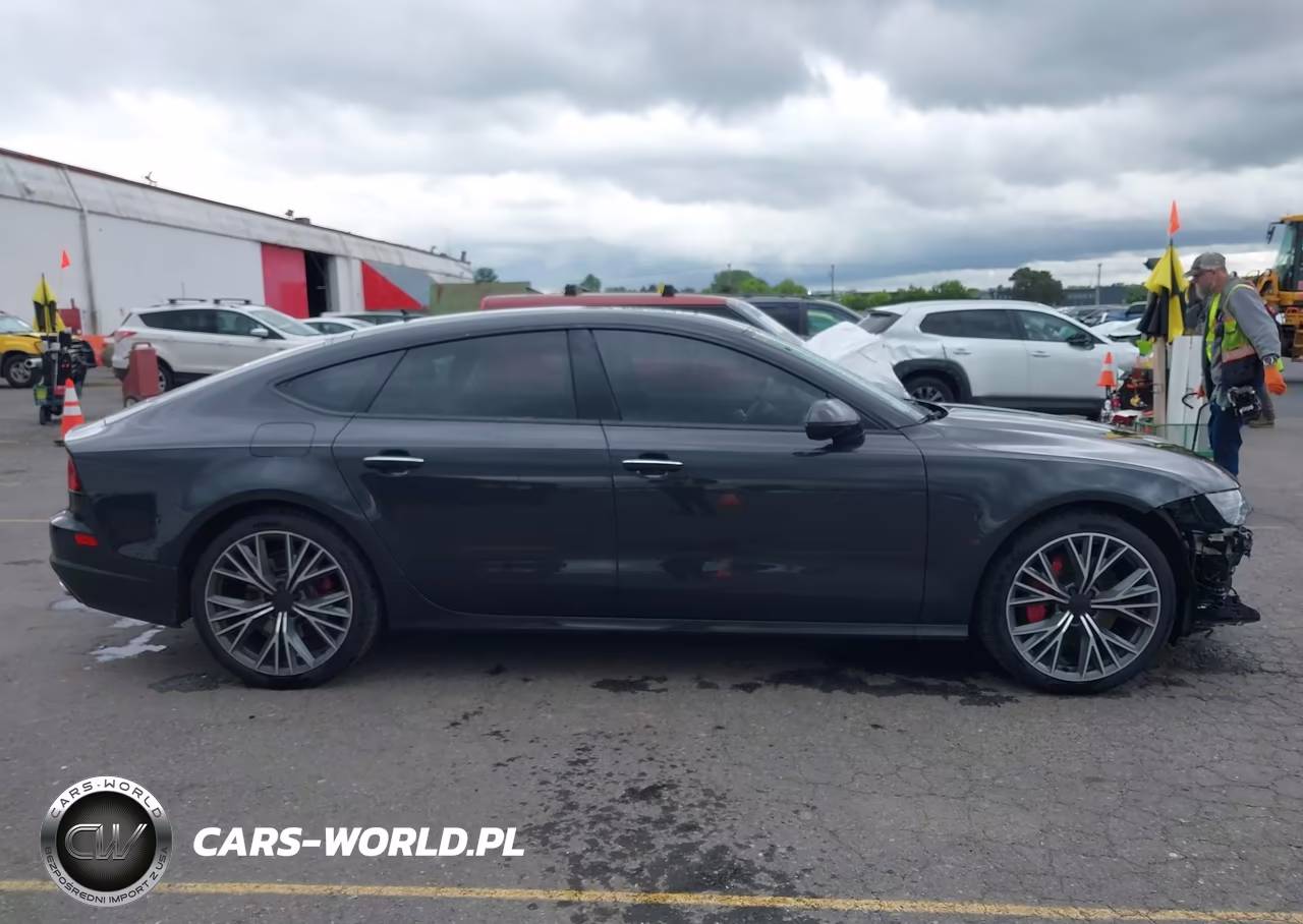 2016 Audi A7 3.0T Premium Plus VIN:WAUWGAFC2GN088427 - 14