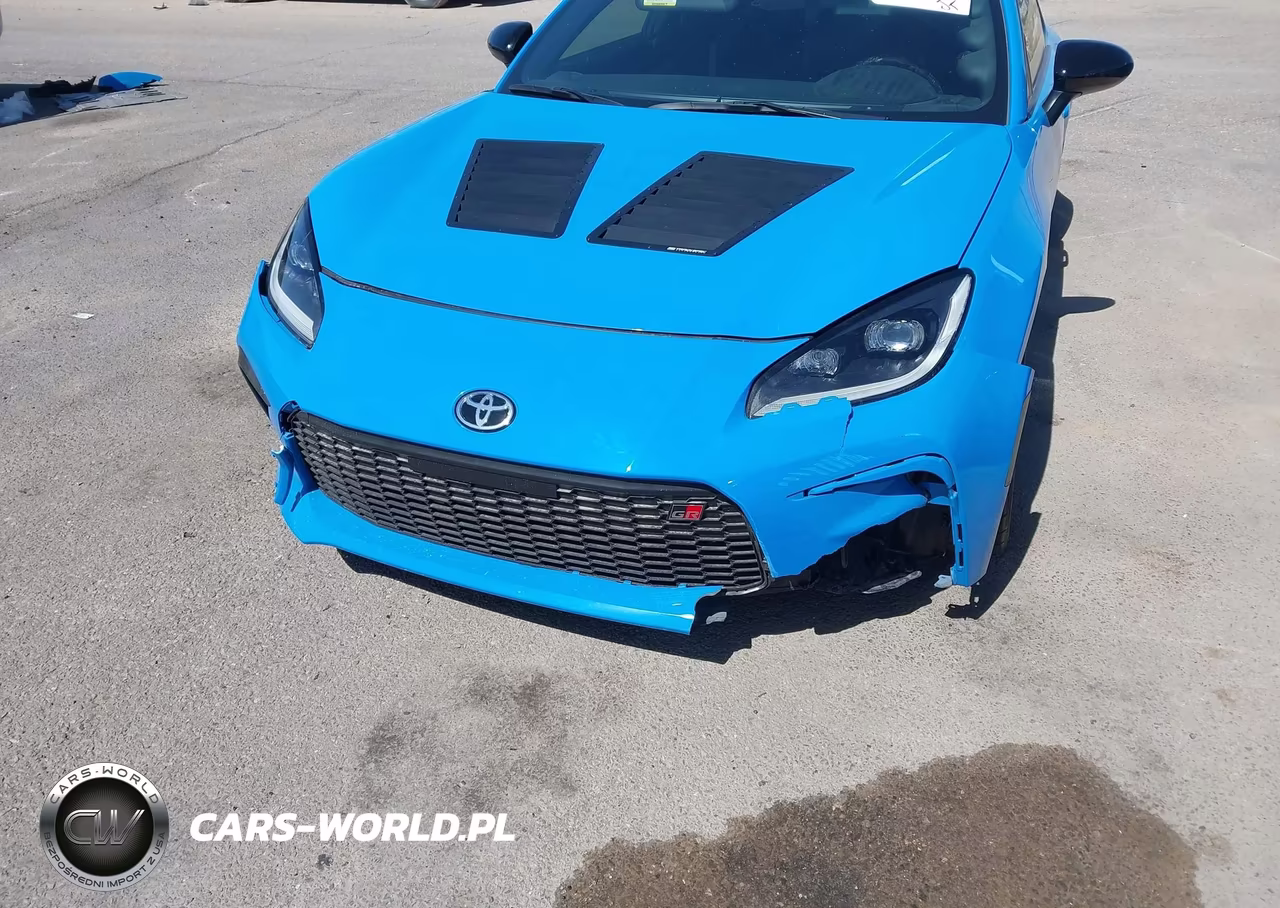 2023 Toyota Gr86 Premium VIN:JF1ZNBE16P9754117 - 6
