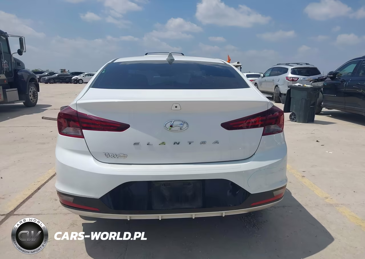 2020 Hyundai Elantra Sel VIN:5NPD84LF9LH611010 - 16