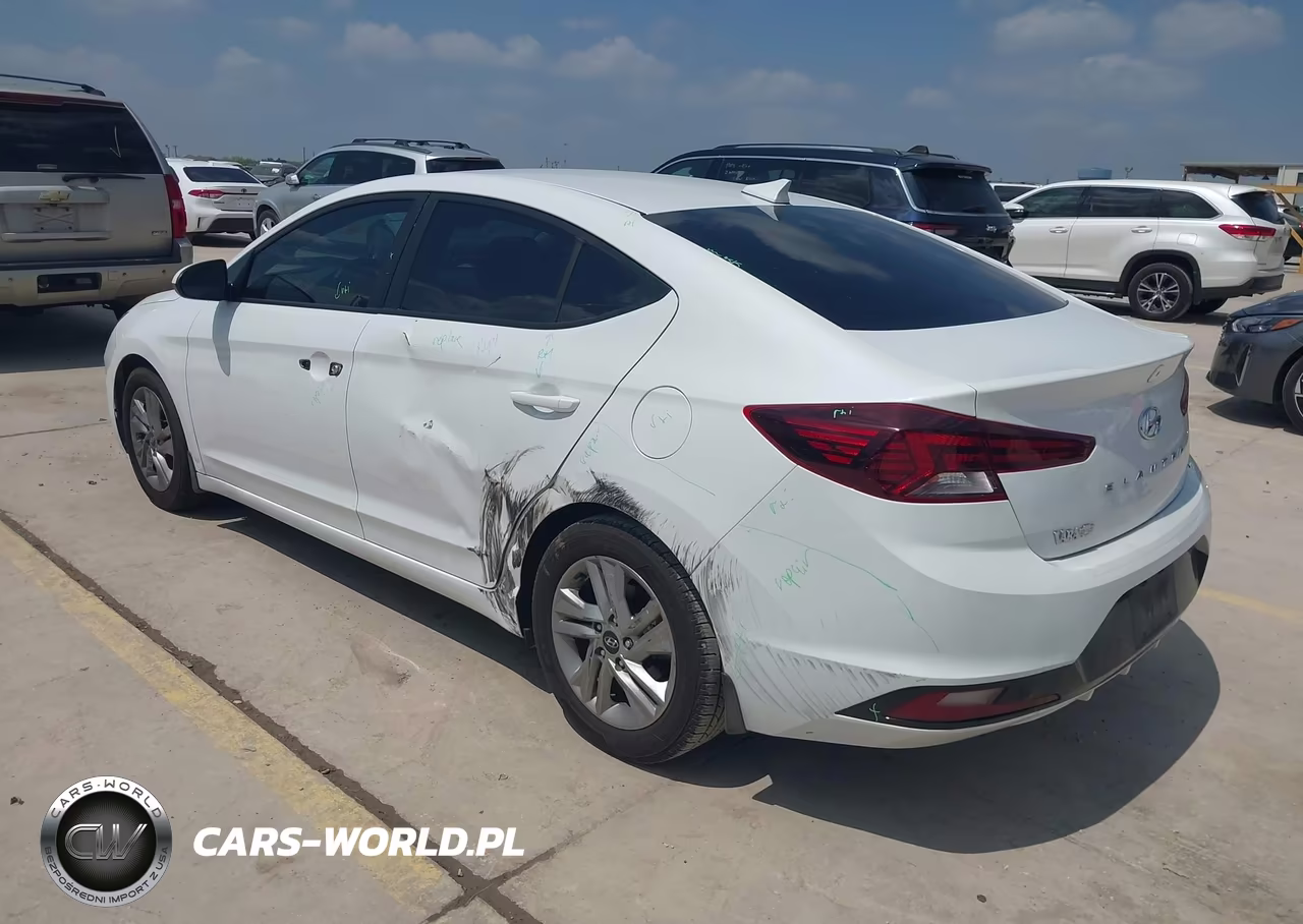 2020 Hyundai Elantra Sel VIN:5NPD84LF9LH611010 - 3