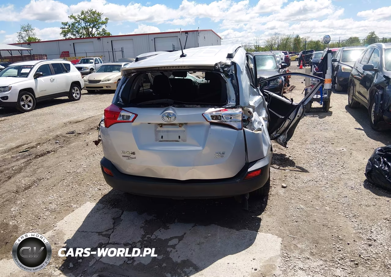 2015 Toyota Rav4 Xle VIN:JTMRFREVXFD127449 - 17
