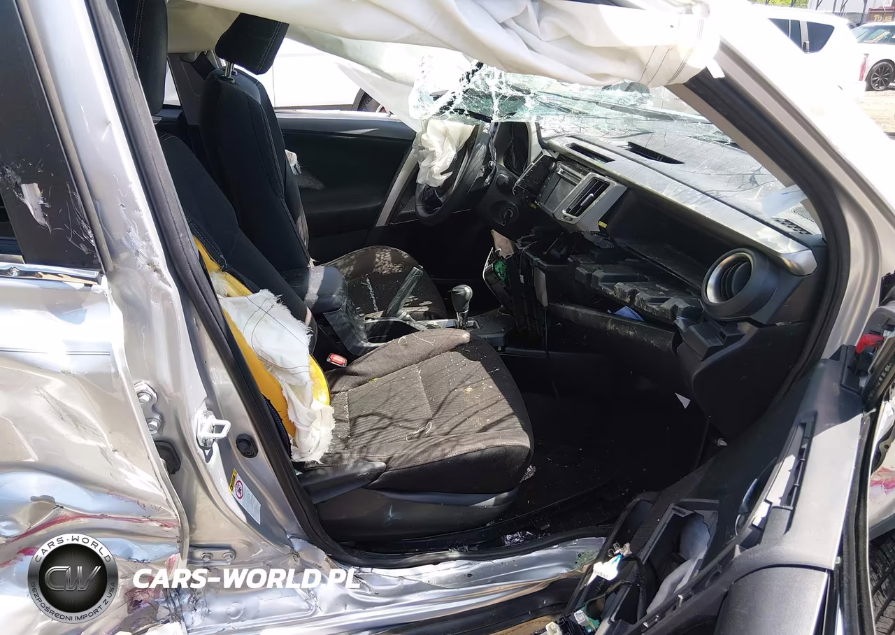 2015 Toyota Rav4 Xle VIN:JTMRFREVXFD127449 - 5