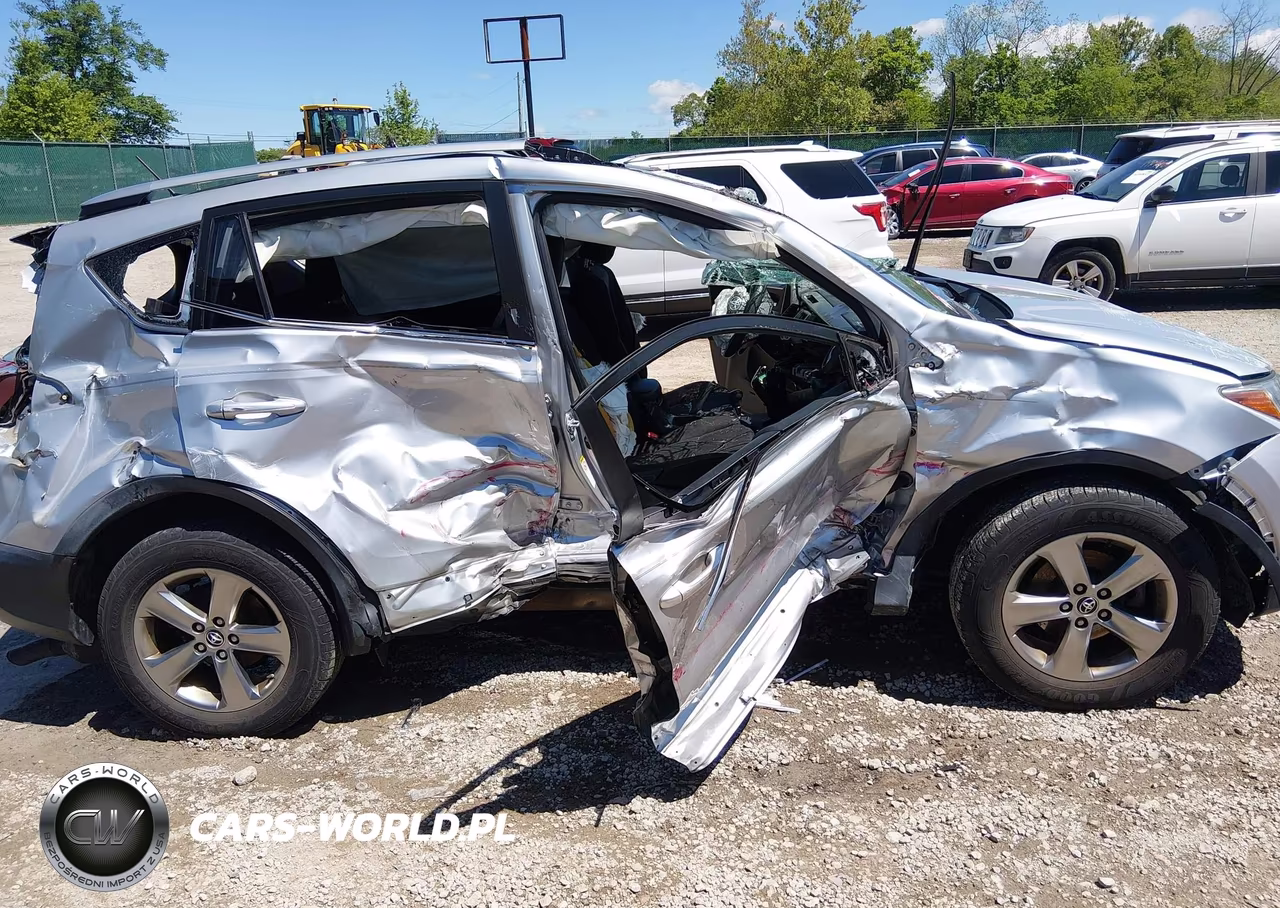 2015 Toyota Rav4 Xle VIN:JTMRFREVXFD127449 - 6