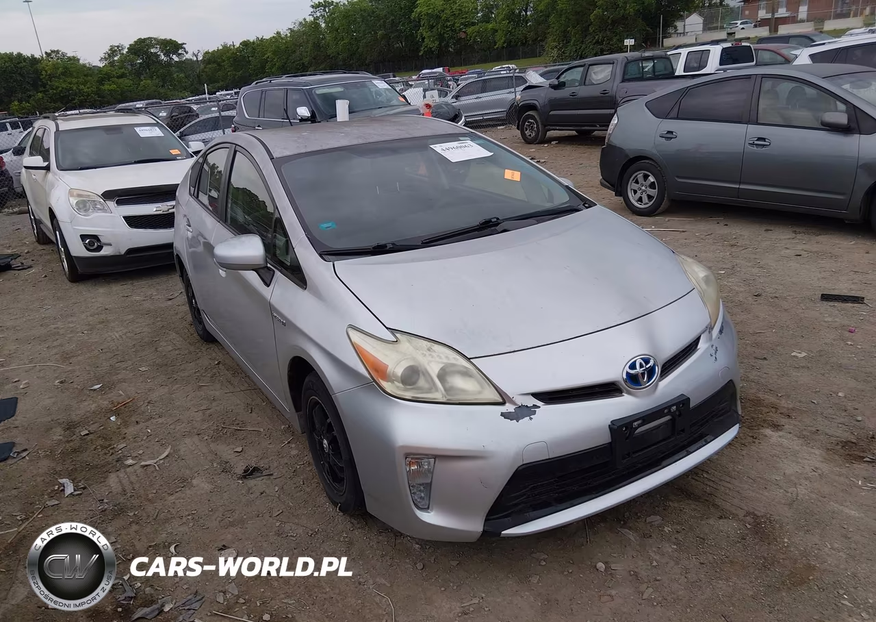 2013 Toyota Prius Two