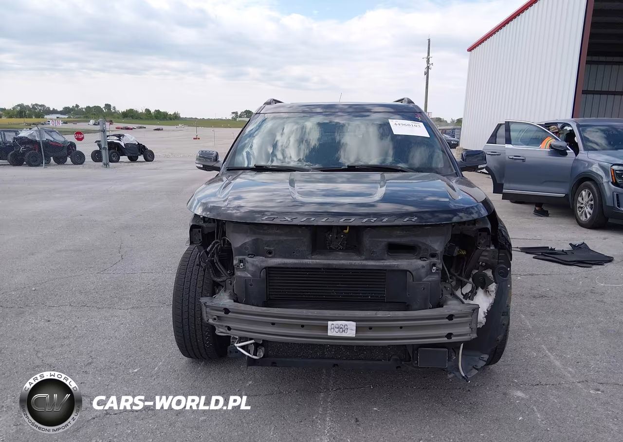 2014 Ford Explorer Sport VIN:1FM5K8GT9EGC47445 - 13