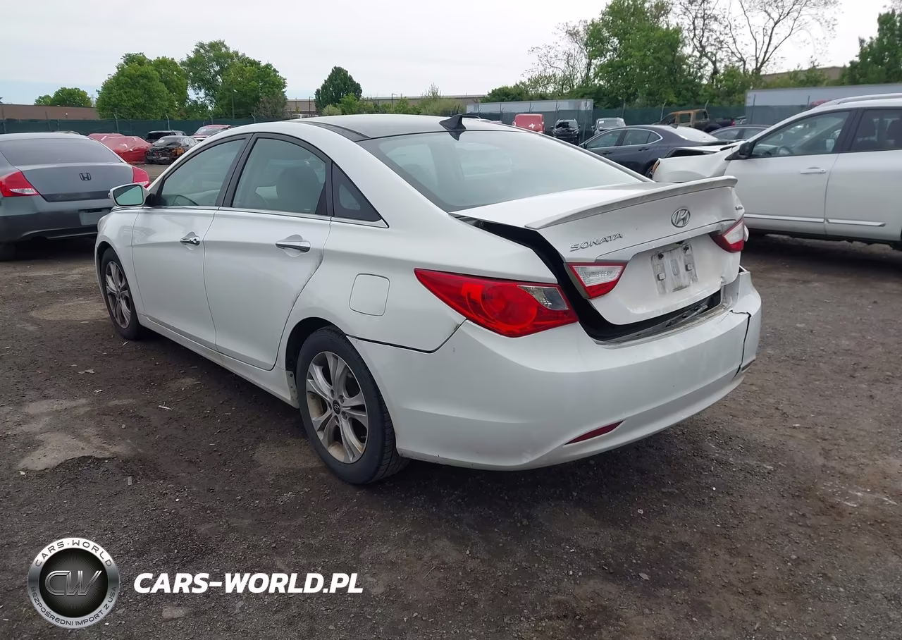 2013 Hyundai Sonata Limited VIN:5NPEC4AC5DH704720 - 3