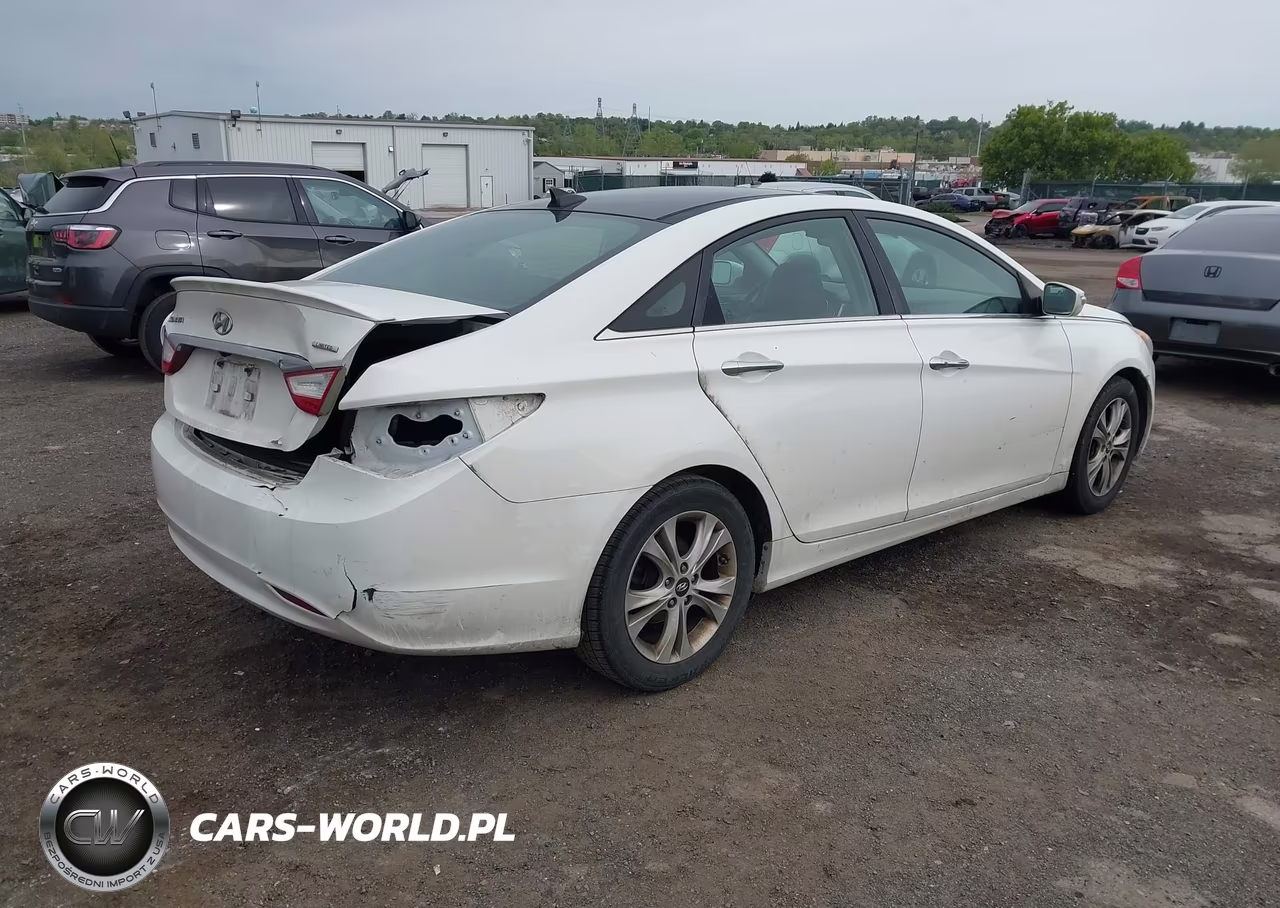 2013 Hyundai Sonata Limited VIN:5NPEC4AC5DH704720 - 4
