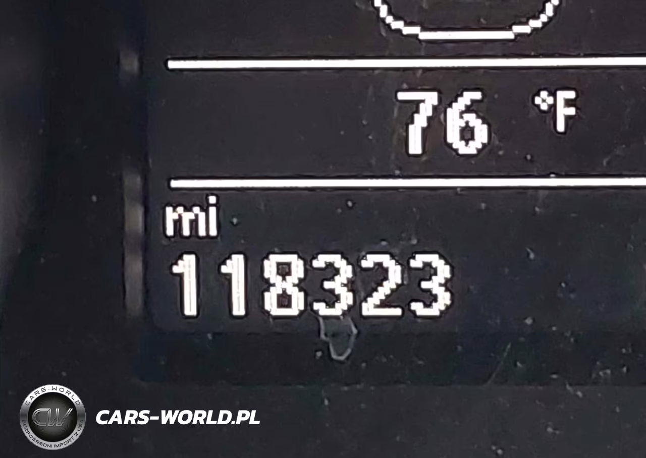 2016 Volkswagen Passat 1.8T Se VIN:1VWBT7A33GC053332 - 16