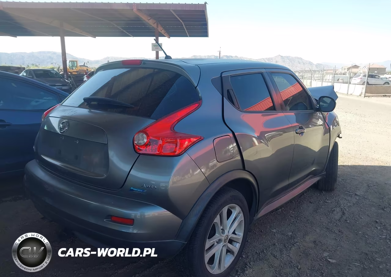 2013 Nissan Juke S VIN:JN8AF5MVXDT210913 - 4