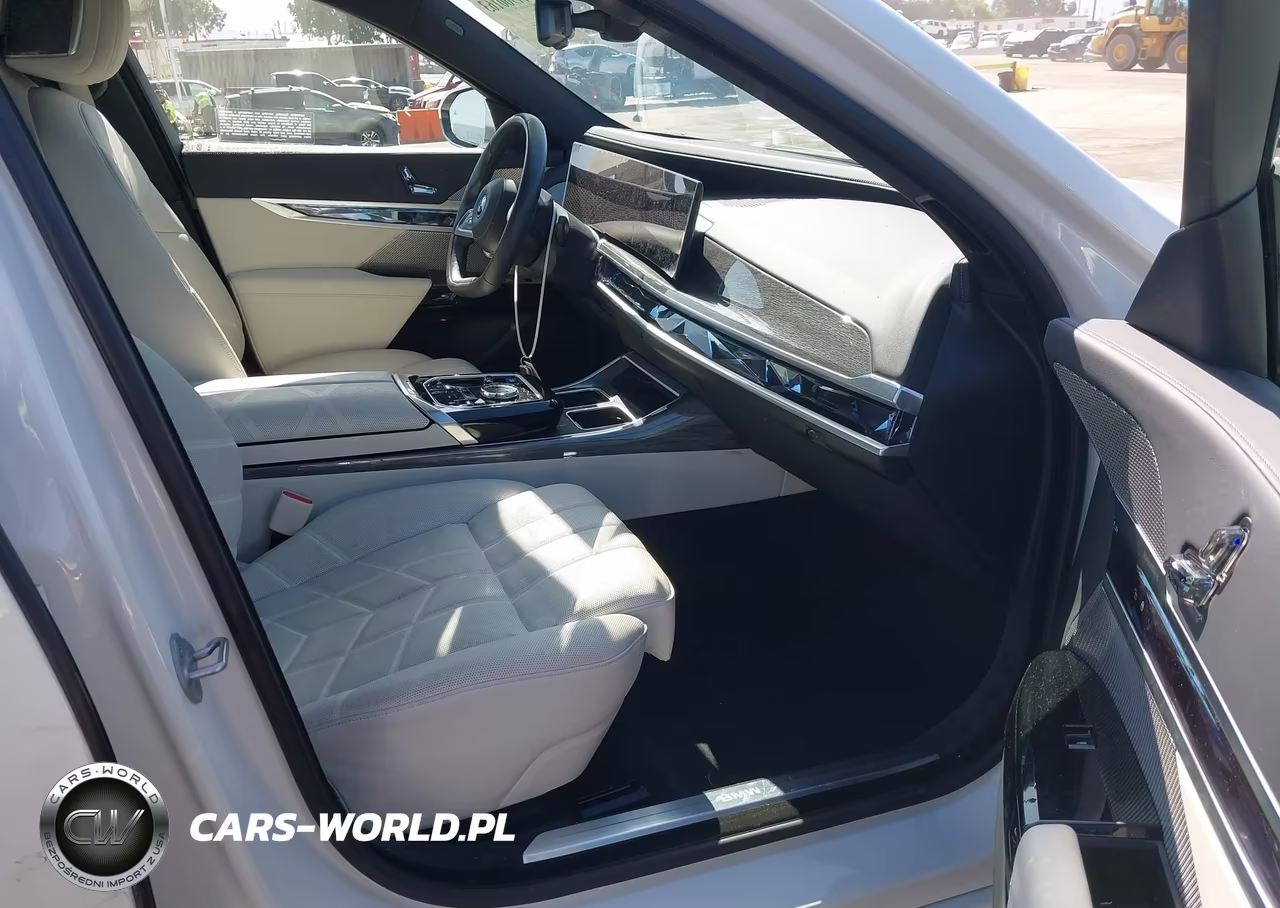 2025 BMW I7 Edrive50 VIN:WBY43EJ06SCT88629 - 5