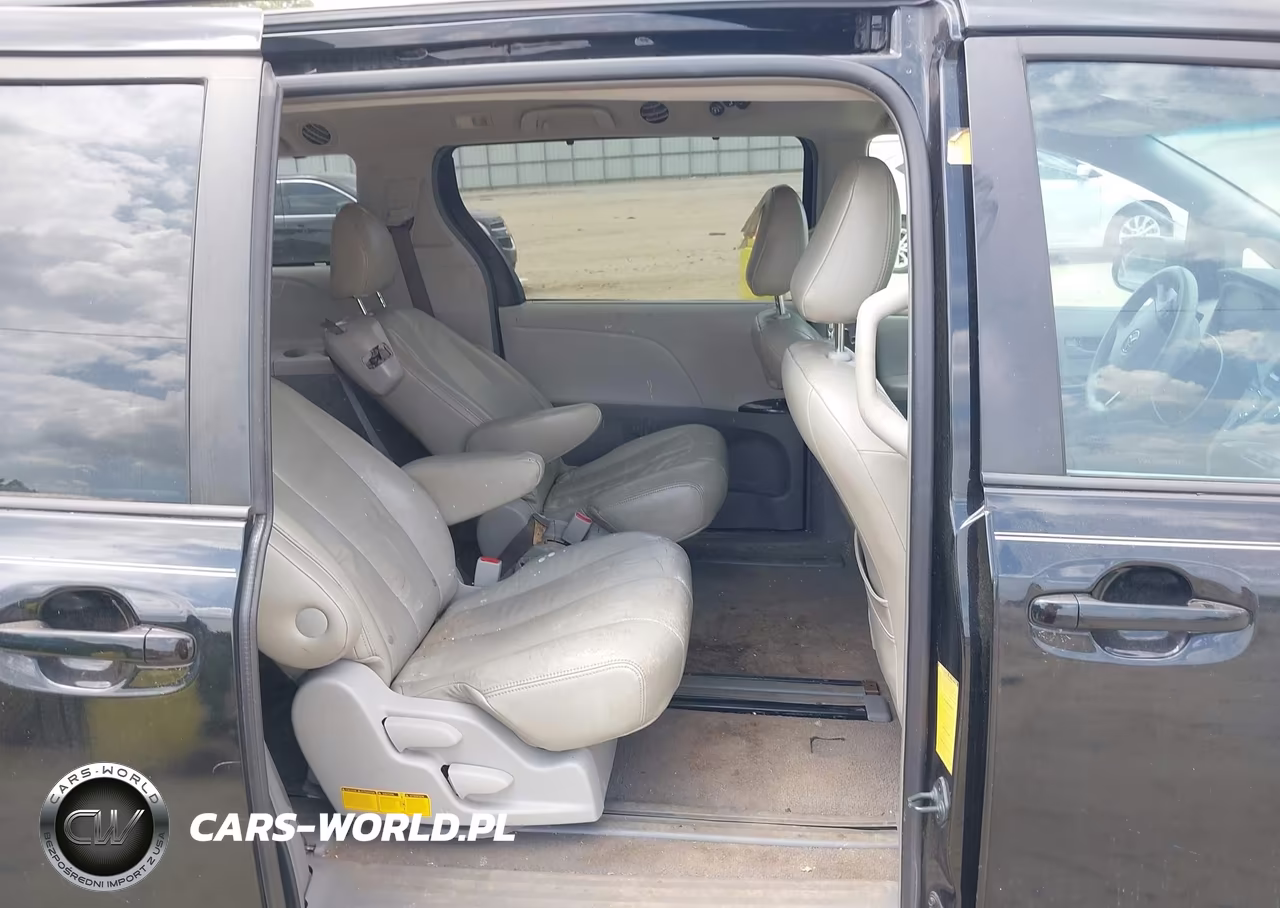 2011 Toyota Sienna Le V6 VIN:5TDKK3DC6BS012369 - 8