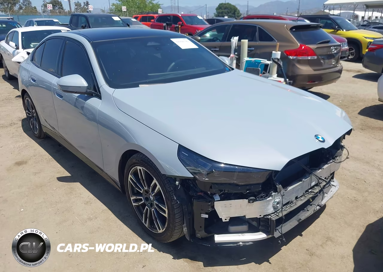 2024 BMW 530I – zdjęcie 1 z 17