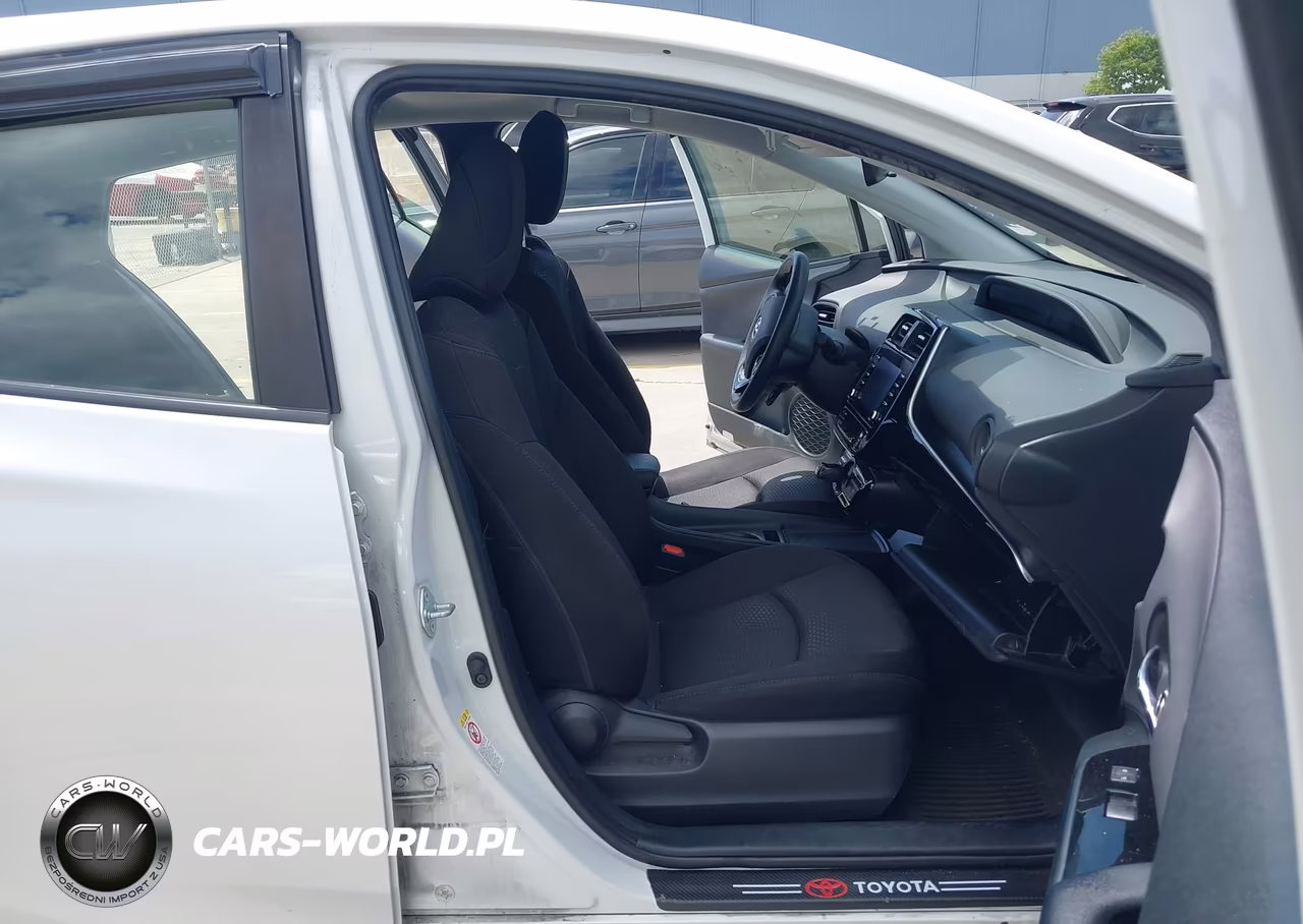 2022 Toyota Prius Le VIN:JTDKAMFU2N3178098 - 5