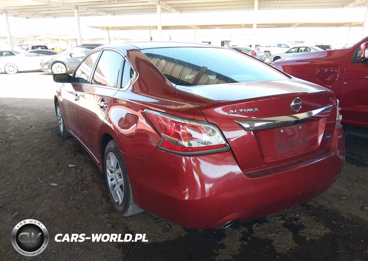 2014 Nissan Altima 2.5 S VIN:1N4AL3AP1EN209806 - 13