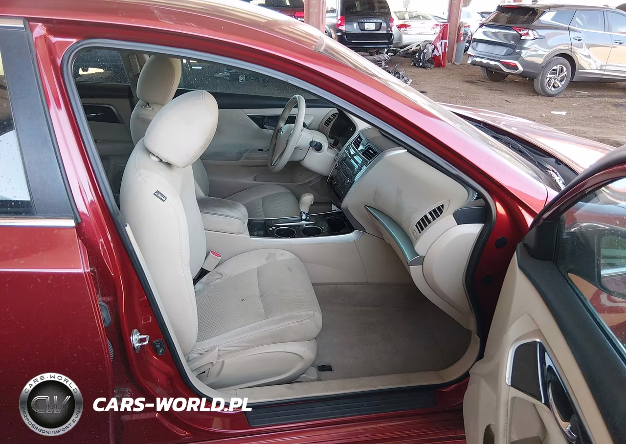 2014 Nissan Altima 2.5 S VIN:1N4AL3AP1EN209806 - 5