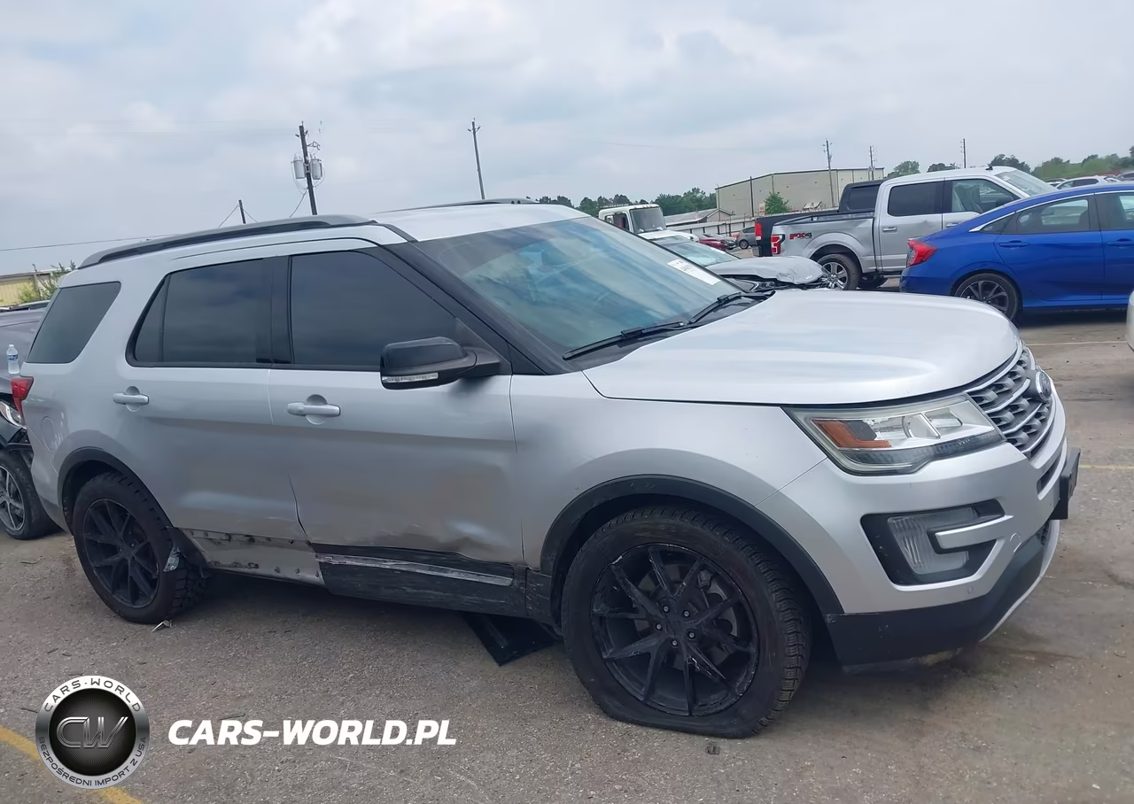 2017 Ford Explorer Xlt VIN:1FM5K8D83HGD43964 - 13
