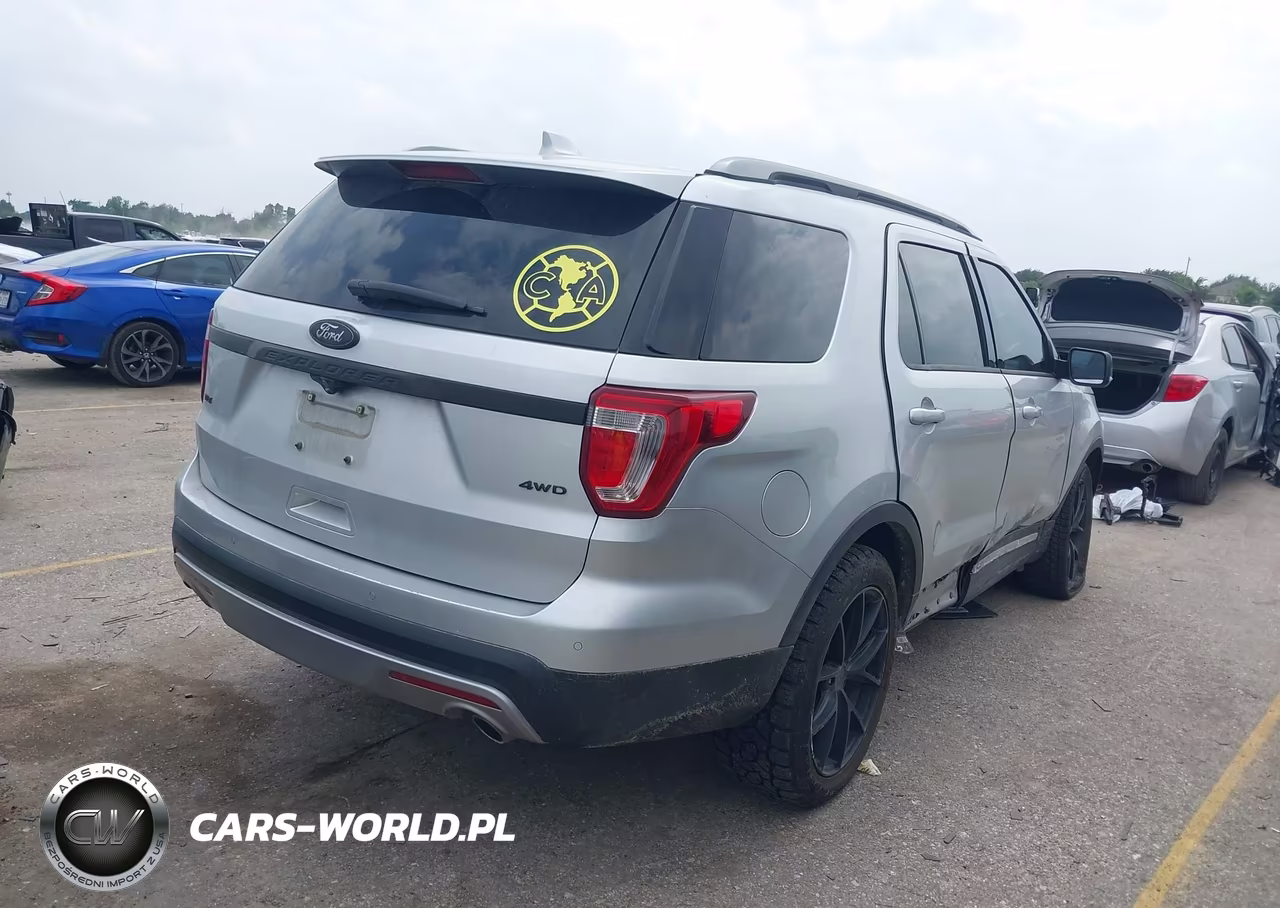 2017 Ford Explorer Xlt VIN:1FM5K8D83HGD43964 - 4