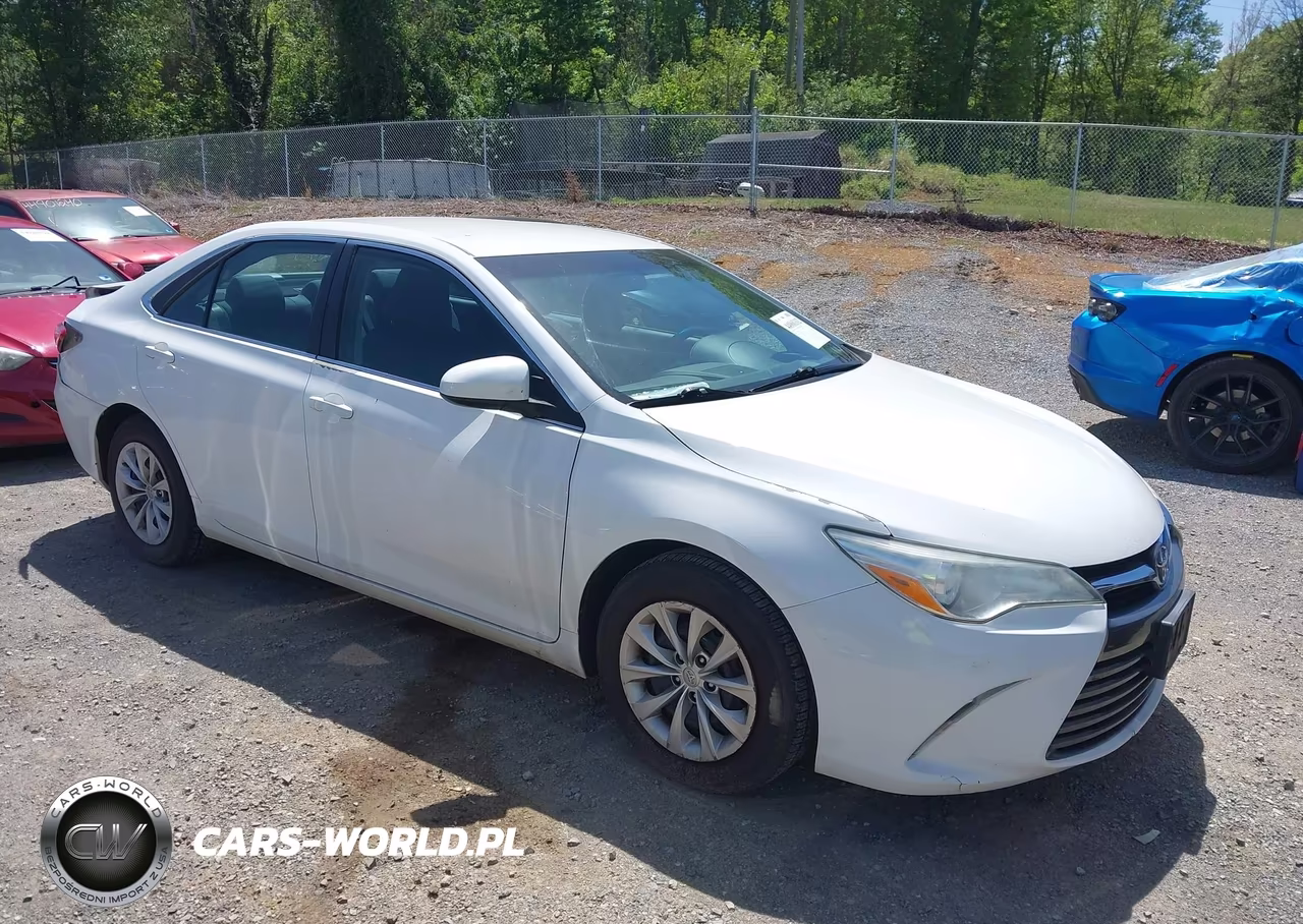 2015 Toyota Camry Le