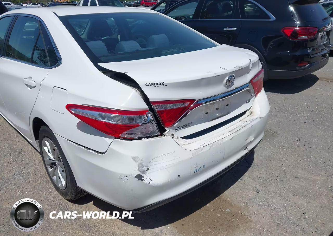 2015 Toyota Camry Le VIN:4T4BF1FK6FR488234 - 6