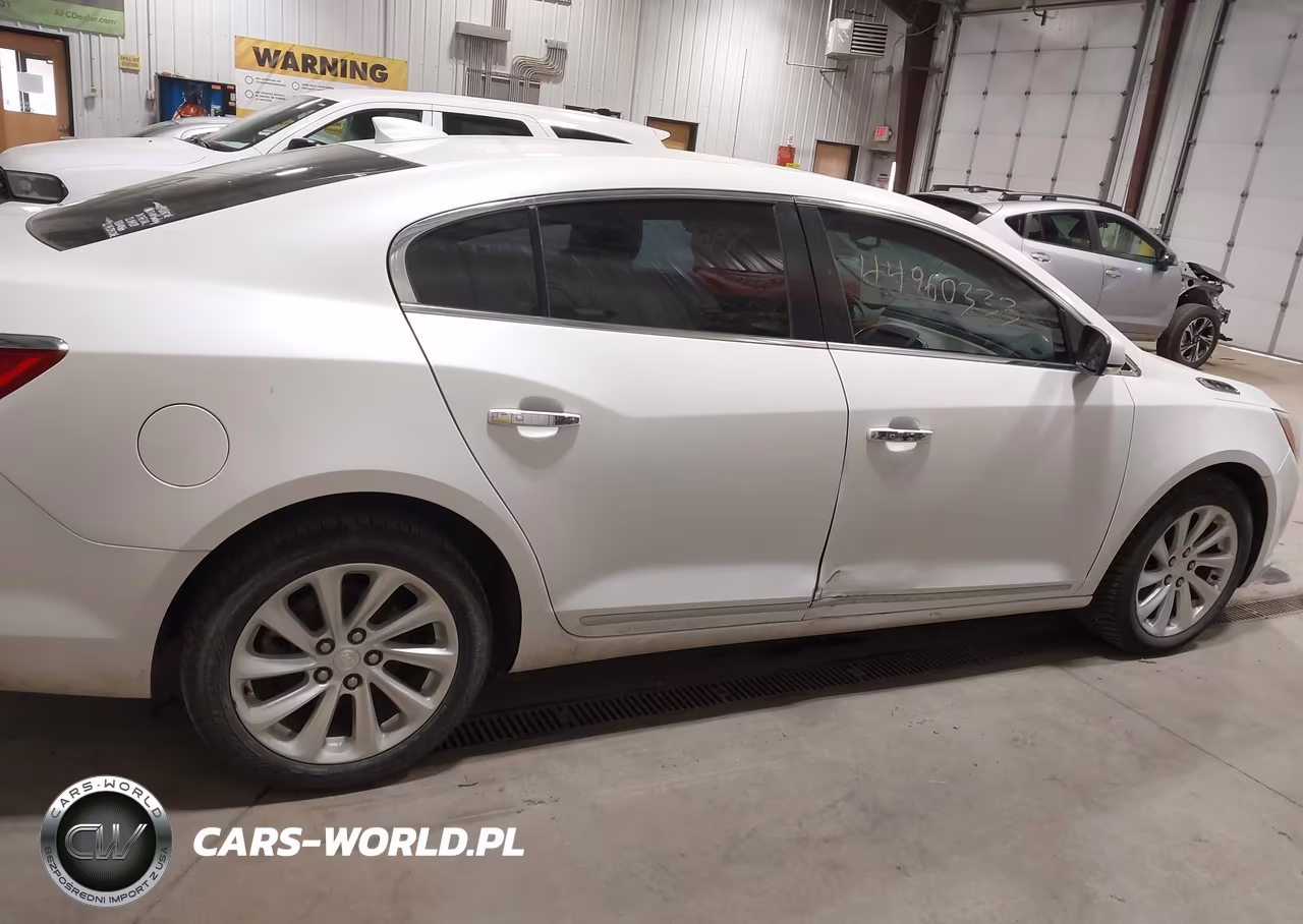 2016 Buick Lacrosse Leather VIN:1G4GB5G35GF142563 - 13