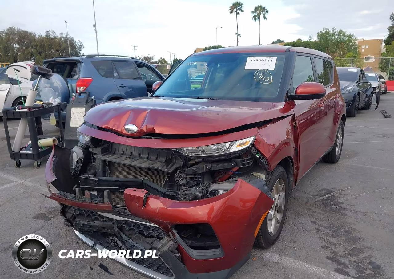 2020 Kia Soul S VIN:KNDJ23AU6L7017186 - 2