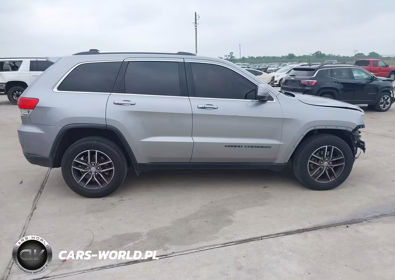 2018 Jeep Grand Cherokee Laredo E 4X2 VIN:1C4RJEAG4JC512292 - 13