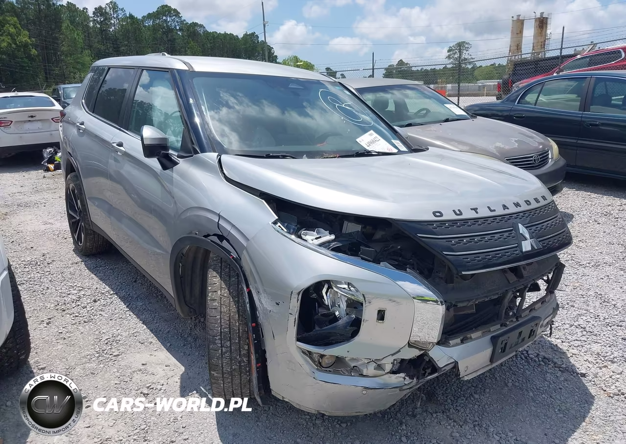 2022 Mitsubishi Outlander Black Edition S-Awc-Se 2.5 S-Awc-Se Launch Edition S-Awc – zdjęcie 1 z 10