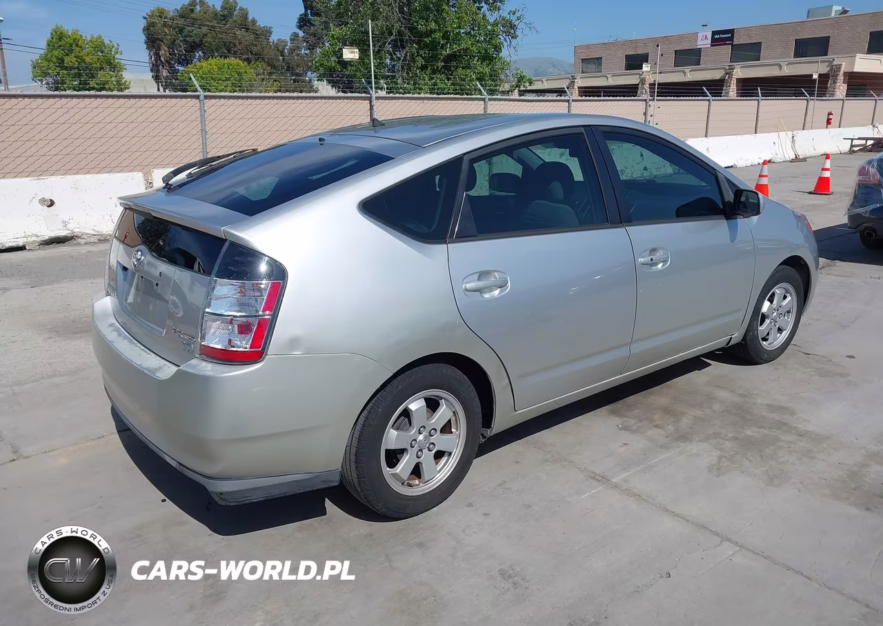 2005 Toyota Prius VIN:JTDKB20U657050143 - 4