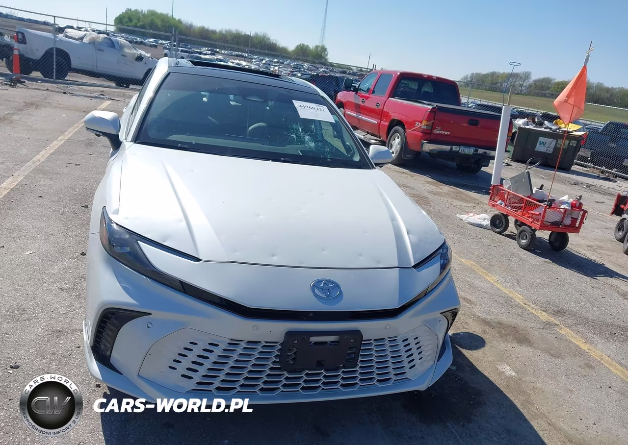 2025 Toyota Camry Xse VIN:4T1DAACK5SU049994 - 12