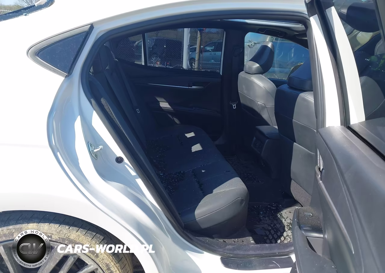 2025 Toyota Camry Xse VIN:4T1DAACK5SU049994 - 8