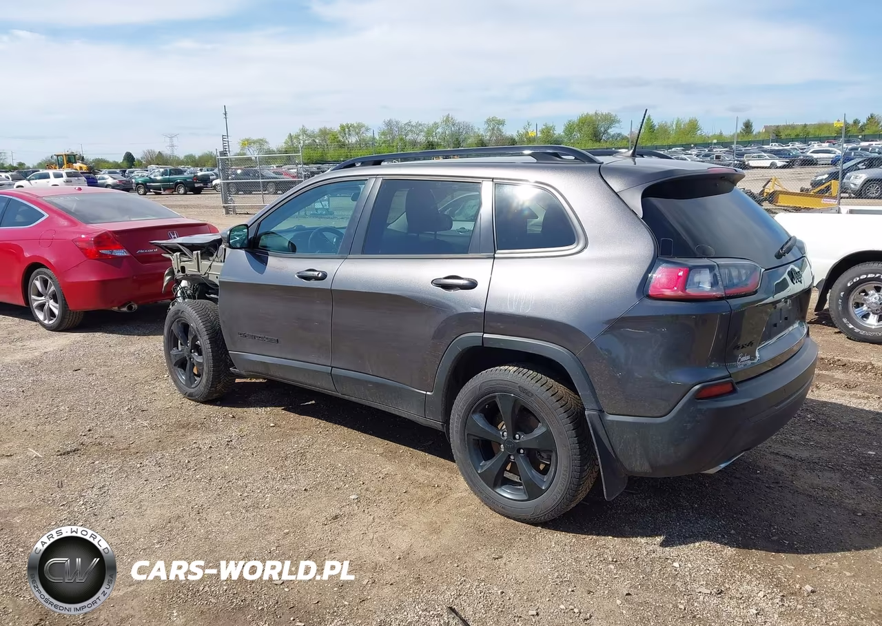 2020 Jeep Cherokee Altitude 4X4 VIN:1C4PJMLX1LD511998 - 3