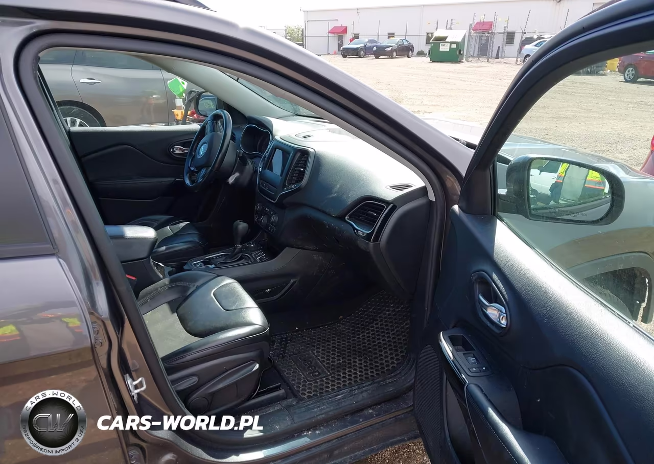 2020 Jeep Cherokee Altitude 4X4 VIN:1C4PJMLX1LD511998 - 5
