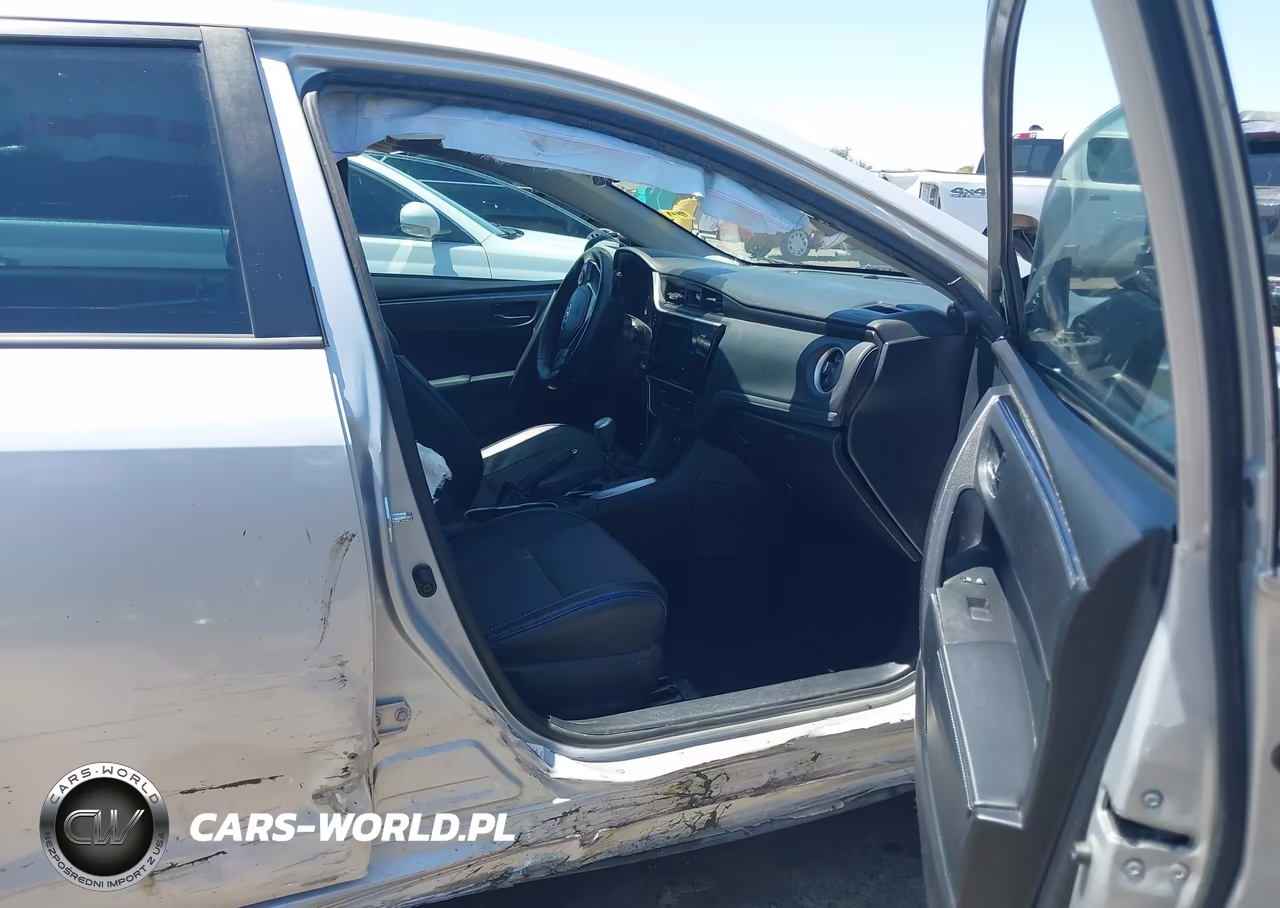 2017 Toyota Corolla Se VIN:2T1BURHEXHC829547 - 5