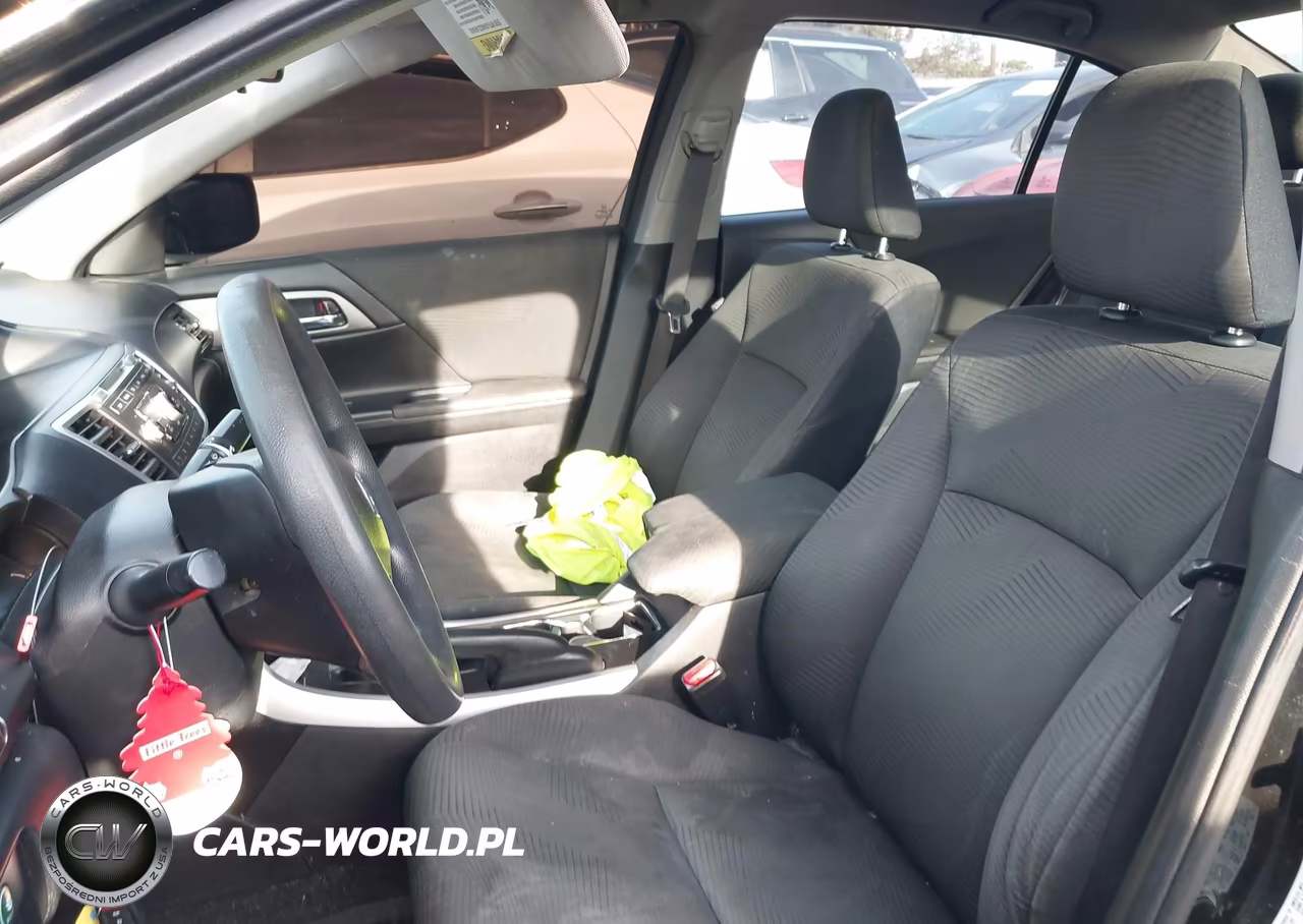 2015 Honda Accord Lx VIN:1HGCR2F31FA131569 - 19