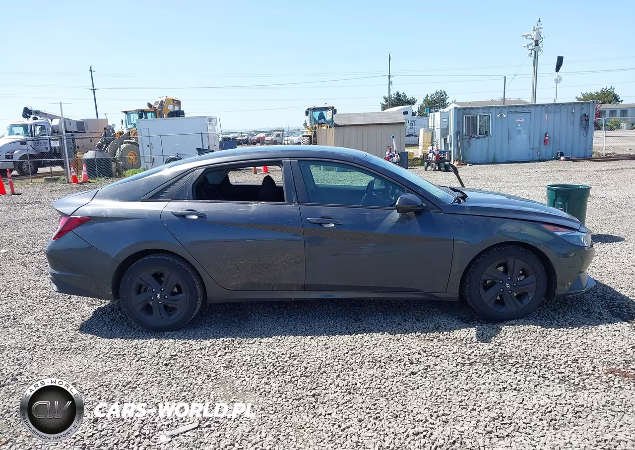 2021 Hyundai Elantra Sel VIN:5NPLM4AG2MH011482 - 13