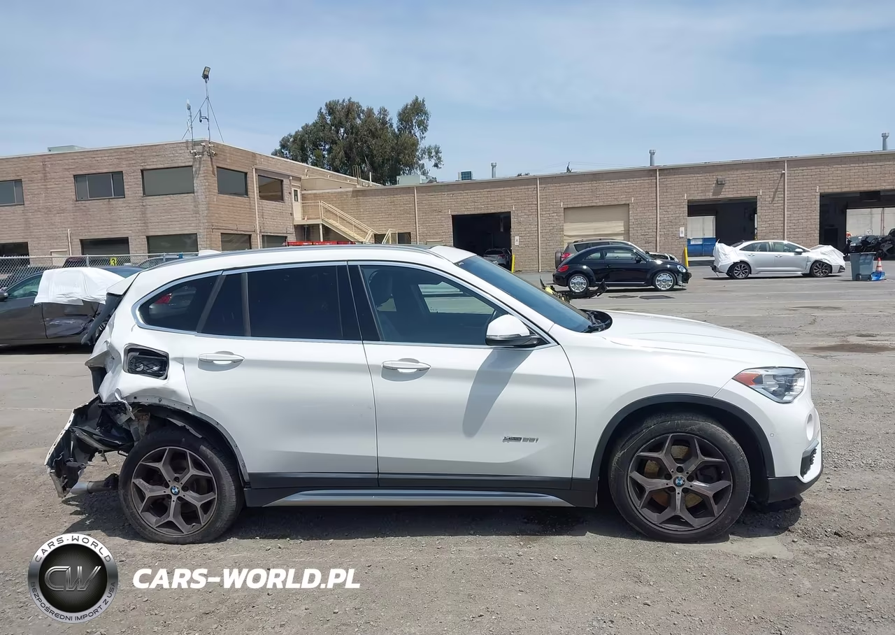 2016 BMW X1 xDrive28I VIN:WBXHT3C32G5E53461 - 13