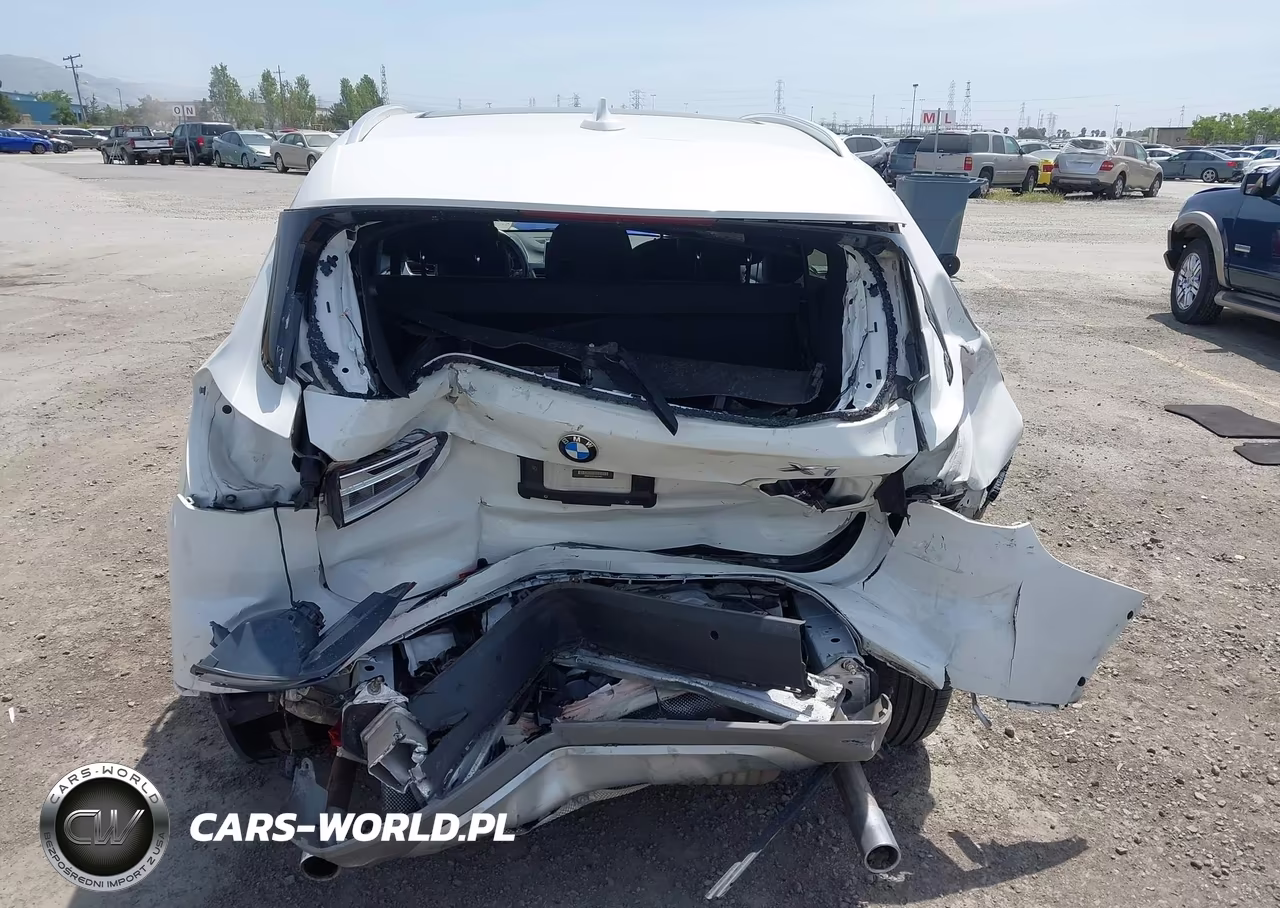 2016 BMW X1 xDrive28I VIN:WBXHT3C32G5E53461 - 16