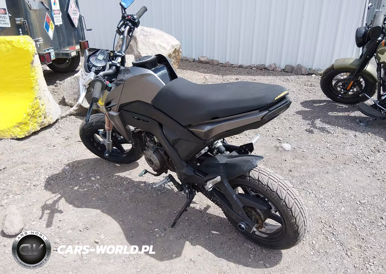 2017 Kawasaki Br125 J VIN:JKABRRJ10HDA02603 - 3