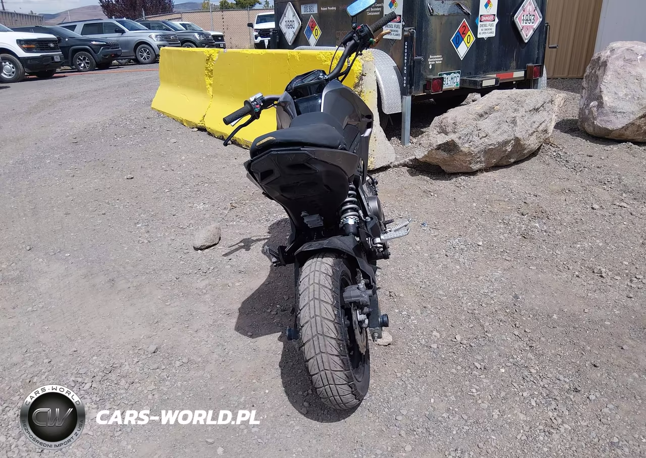 2017 Kawasaki Br125 J VIN:JKABRRJ10HDA02603 - 6