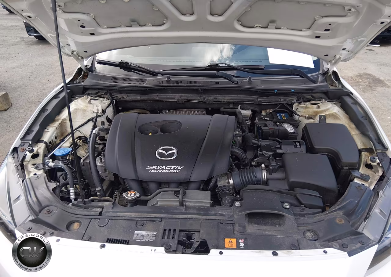 2018 Mazda Mazda3 Sport VIN:3MZBN1K70JM192798 - 10